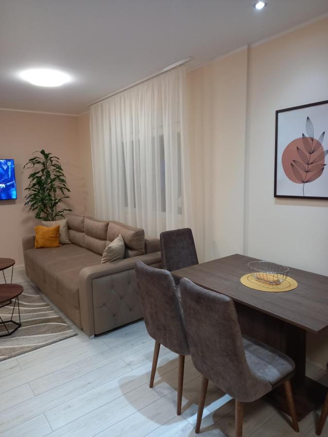 Leda Apartmani 스메데레보 외부 사진